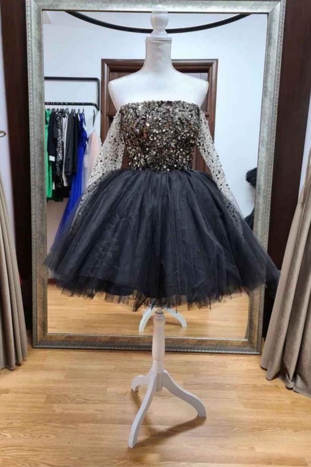 Elegant A-Line Tulle Black Appliqued Beading Women Mini Party Homecoming Dresses,HM259