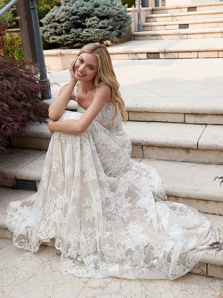 Off White Lace Elegant Backless Full Sleeve Appliqued Long A-Line Wedding Dresses HS41