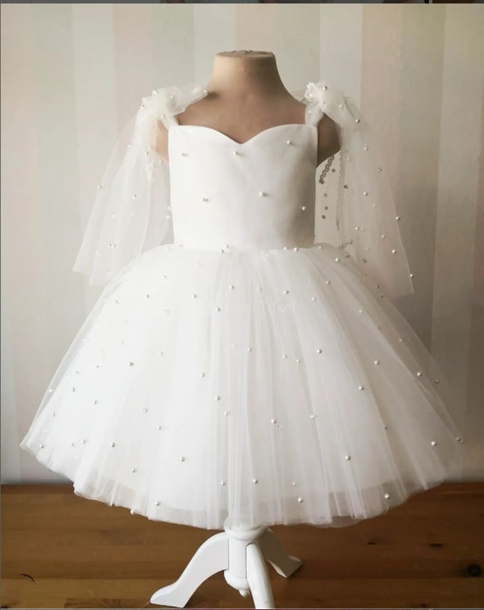 Simple White Spaghetti Strap Tulle Sweetheart Beading Little Flower Girl Dresses, ET23