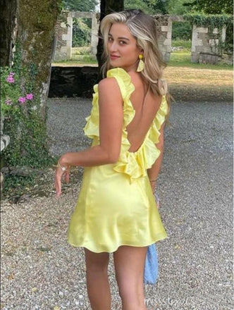 Simple Yellow Backless Ruffle Women Bodycon Mini New Arrival Homecoming Dresses,HM121