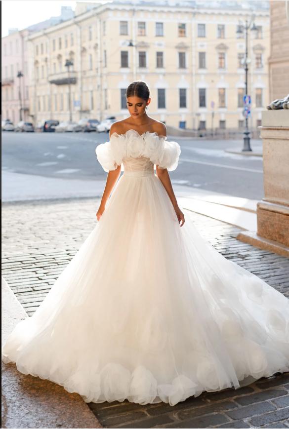 Popular Elegant Off Shoulder White Ruffle With Trailing Fashion Wedding Dresses,HS84