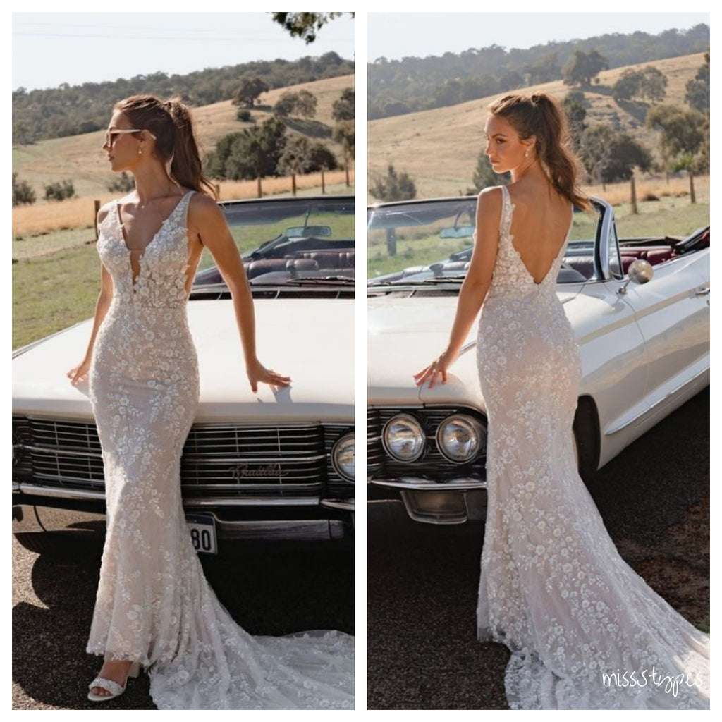 Elegant White Backless Mermaid V-Neck Spaghetti Strap Appliqued Long Wedding Dresses HS16