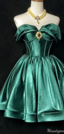Elegant Strapless Sweetheart  A-line Short Mini Homecoming Dress,HM552