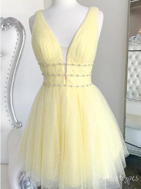 Gorgeous V-Neck Beaded Spaghetti Strap Yellow Tulle Mini New Arrival Homecoming Dresses,HM168