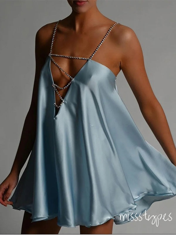 Simple Women Party Rhinestone Satin Soft V-Neck Mini Homecoming Dresses, HM40